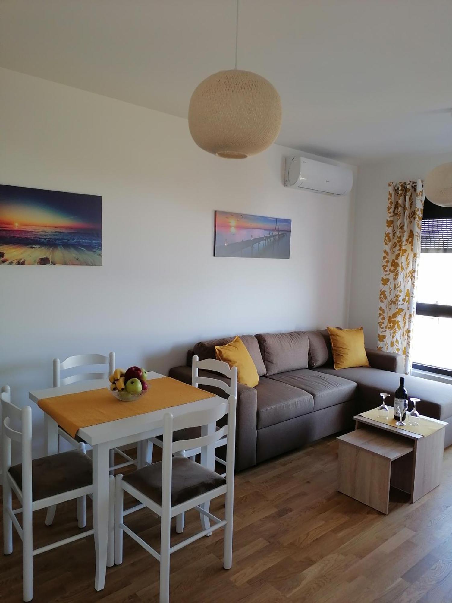 Vegi Apartments บาร์ ภายนอก รูปภาพ